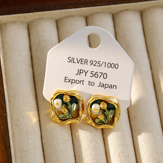 Vintage Rose Monet Enchanted Pearl Studs