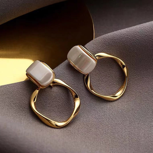 Vintage Rose Luxe Geo Hoop Earrings