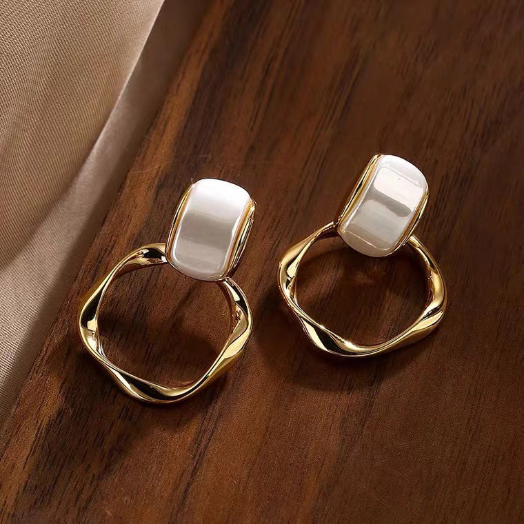 Vintage Rose Luxe Geo Hoop Earrings