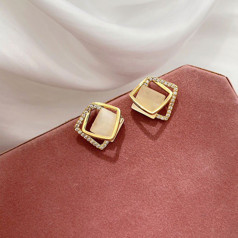 Vintage Muse Geo Studs