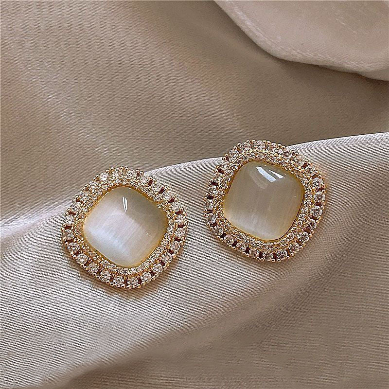 Vintage Muse Geometric Studs